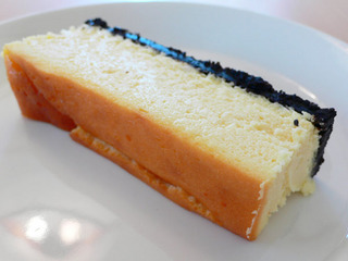 チーズケーキ_四角.jpg
